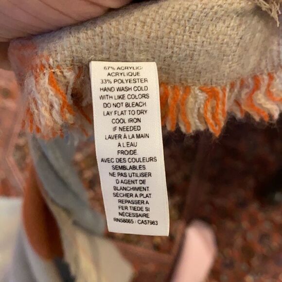 BP. Extra large orange and blue scarf - Picture 4 of 4